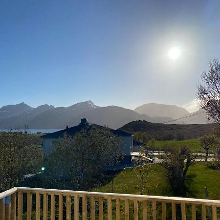 Villa Med Jacuzzi Og Nydelig Utsikt Gravdal  ภายนอก รูปภาพ
